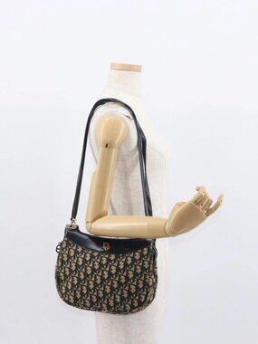 Christian Dior Trotter Canvas Shoulder Bag Navy Gold Auth 157217
